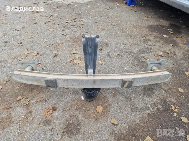 Предна греда за Audi A3 8L 