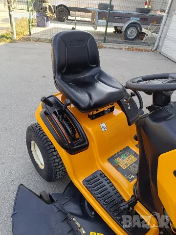 тракторна косачка Cub Cadet, снимка 2 - Градинска техника - 56446286