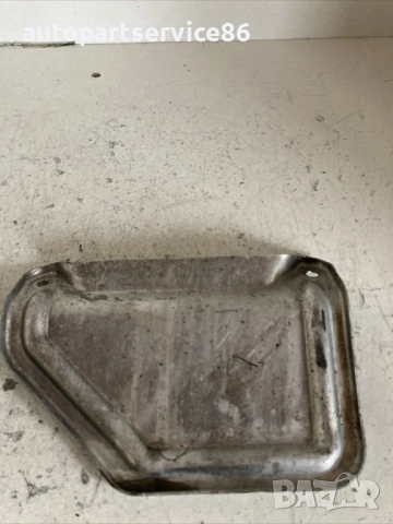 Капак на топлинен щит V8 400 CDI за Mercedes ML W163 (2004)