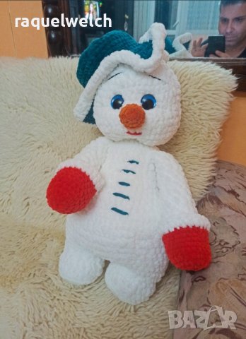 Ръчно Изплетен Снежен Човек "Амигуруми", снимка 1 - Плюшени играчки - 44430849