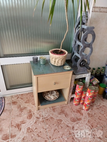 нощно шкафче , снимка 5 - Шкафове - 51876134