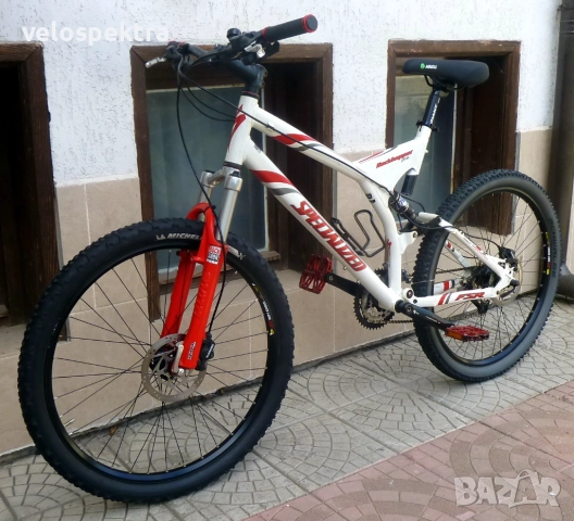 СПЕШЪЛАЙЗД Рокхопър ! "мека" Рамка ! 27 скорости ! Хидравлики Диск !, снимка 2 - Велосипеди - 51784713