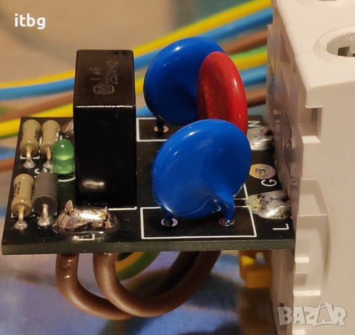 Защита от пренапрежение за 230V AC с филтър за монтаж на автоматичен предпазител, снимка 4 - Друга електроника - 41935444