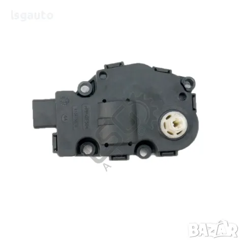 Моторче клапи парно AUDI A4 (B8) 2008-2015 ID: 137057, снимка 2 - Части - 47873167