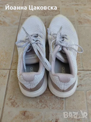 Дамски маратонки adidas, снимка 3 - Маратонки - 56429408