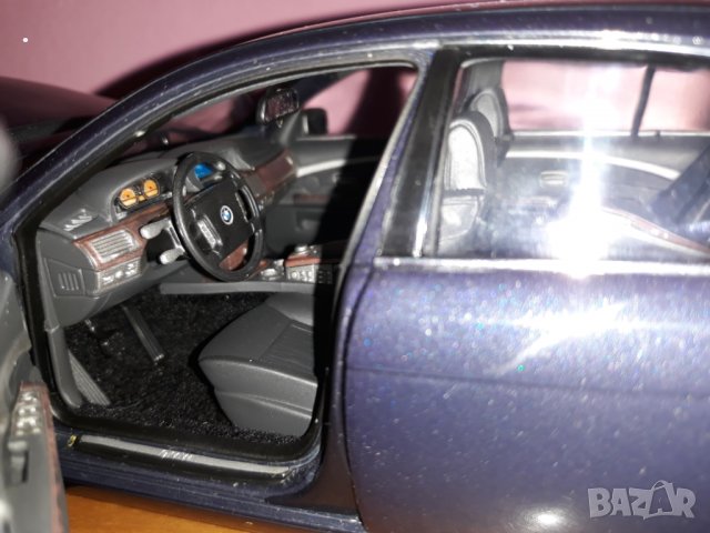 BMW 745 I .  1.18  Kyosho.!  top of the top.!, снимка 2 - Колекции - 34306639