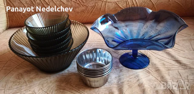 Стъклени купи и метални 