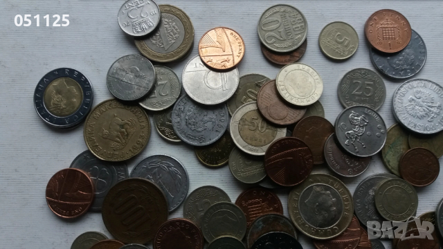 лот от 100 броя чуждестранни монети, снимка 3 - Нумизматика и бонистика - 52922764