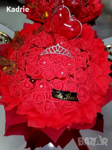 светещ вечен букет от 51🌹👑, снимка 4 - Романтични подаръци - 56067819