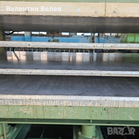 Топла преса за врати и фурнир с размери 2500мм. х 1300мм.-ITALY, снимка 9 - Други машини и части - 51514017