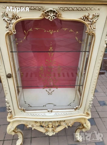 Италианска барокова витрина 015, снимка 5 - Секции и витрини - 50620293