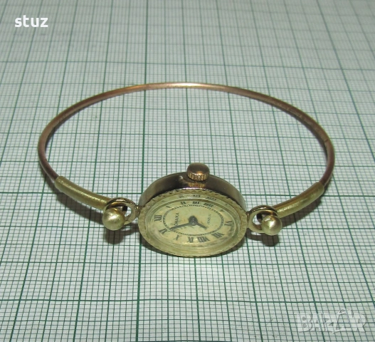 Дамски часовник Чайка - гривна