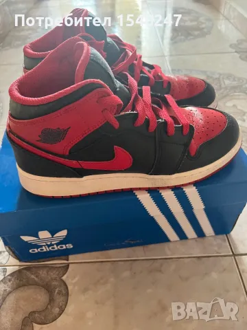 Маратонки NIKE JORDAN, снимка 2 - Детски маратонки - 47591542