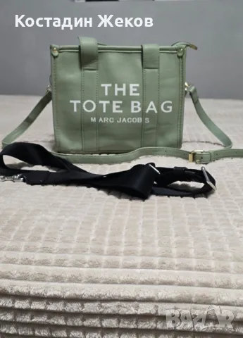 Нова. Marc Jacobs The Leather Mini Tote Bag , снимка 3 - Чанти - 55879086
