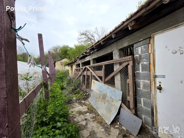 Двуетажна  къща с площ 1400 кв, снимка 6 - Етаж от къща - 54356265