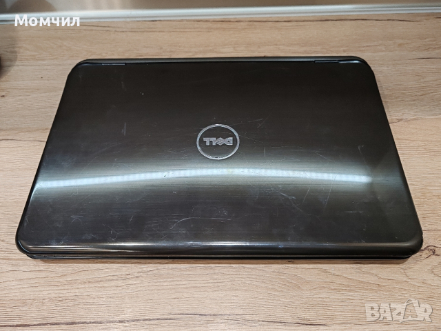 Продавам лаптоп Dell Inspiron M5010, снимка 2 - Лаптопи за дома - 44514130