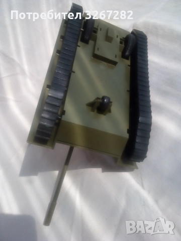 Танк,Съветски,Играчка,Макет,Модел Т-55, снимка 5 - Антикварни и старинни предмети - 52101950