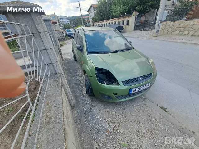 Ford Fiesta Mk6 фейслифт (1.25i, 75 к.с., август 2007 г.) - НА ЧАСТИ, снимка 4 - Автомобили и джипове - 56130302