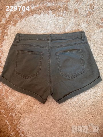 Дамски къси панталонки с висока талия H&M , снимка 3 - Къси панталони и бермуди - 32050448