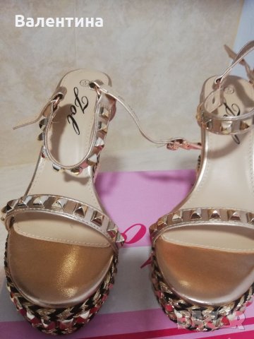 Дамски обувки, снимка 1 - Дамски елегантни обувки - 33885045