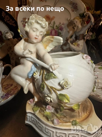 Sitzendorf Germany  Circa 1904 - “Вазата с херувима” Код P1724, снимка 10 - Декорация за дома - 52970041