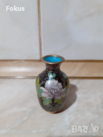 Cloisonne Клоазоне Красива малка ваза бронз клетъчен емайл
