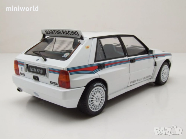 Lancia Delta HF Integrale Evo 1 Martini 6 1992 - мащаб 1:18 на Solido моделът е нов в кутия, снимка 7 - Колекции - 52153136