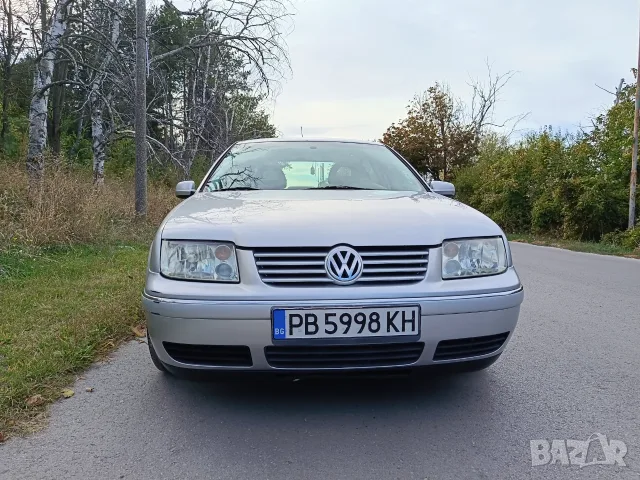 VW Bora 1.6i газ, снимка 2 - Автомобили и джипове - 56451859