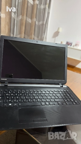 Toshiba Satellite C50-B-14Z лаптоп с Windows 7 Ultimate и оригинално зарядно, снимка 2 - Лаптопи за дома - 51563938