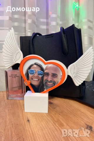 Декоративна рамка със сърце и крила, снимка 3 - Статуетки - 52939475