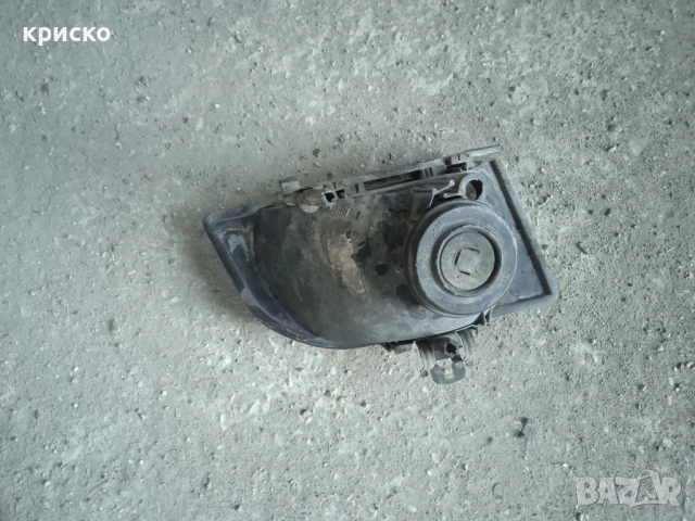 фар форд фиеста, снимка 4 - Части - 54126836