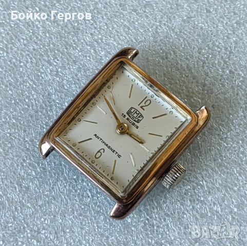 Немски-GDR / DDR Дамски Винтидж часовник UMF RUHLA - 15 RUBIS. Позлатен 20MK.Работи перфектно !