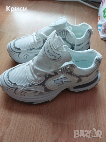 Мъжки маратонки 39 номер [25.5см], снимка 2 - Кецове - 53245718