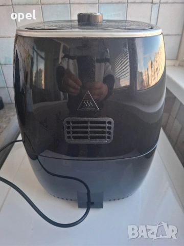продавам air frayer Rohmson 5l, снимка 4 - Фритюрници - 53179282