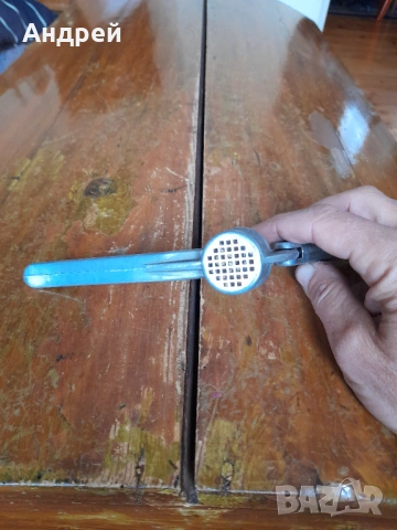 Стара алуминиева преса за чесън #26, снимка 5 - Други ценни предмети - 53143970