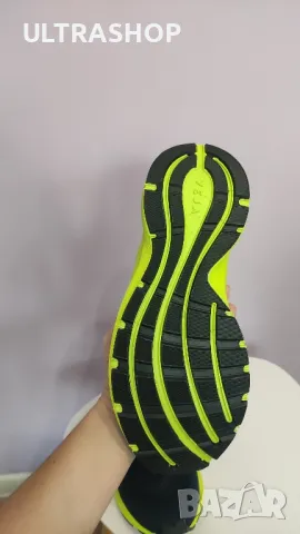 НОВИ Мъжки Veja Mens Marlin Sneakers 42, 44, снимка 6 - Маратонки - 47527606