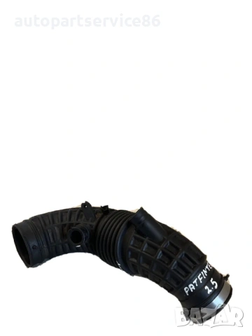 Маркуч на интеркулер за Nissan Pathfinder 2.5 Dci (2009)