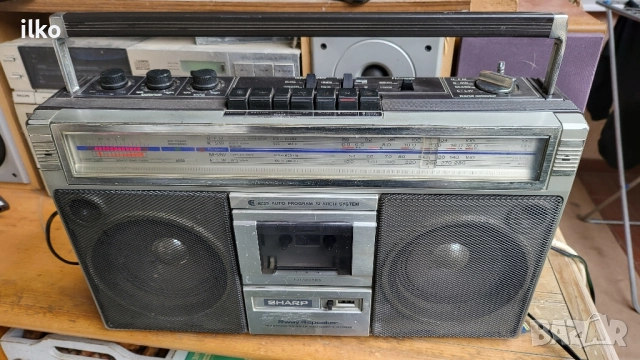 SHARP GF-6060HD, снимка 3 - Радиокасетофони, транзистори - 52017218