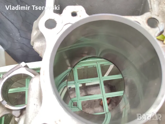 Части от Kawasaki ZXR 900., снимка 4 - Мотоциклети и мототехника - 47440481