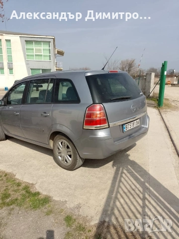 Opel Zafira B 1,9CDTI 120к.с, снимка 4 - Автомобили и джипове - 53927333
