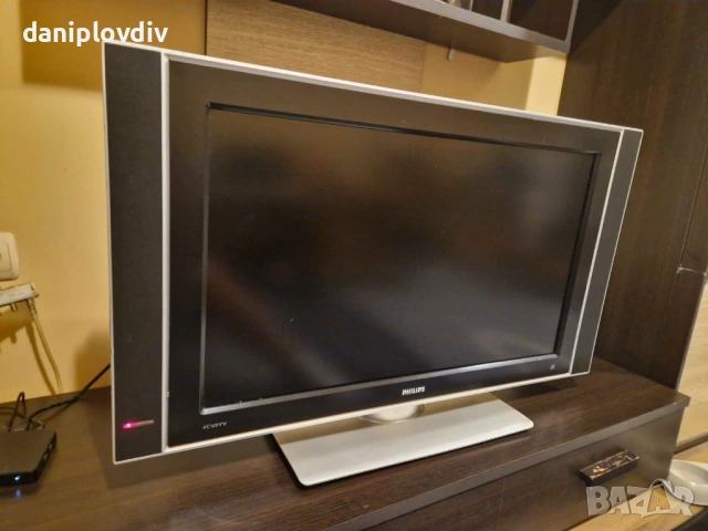 Филипс,телевизор 32 инча, с дистанционно, снимка 4 - Телевизори - 54247623