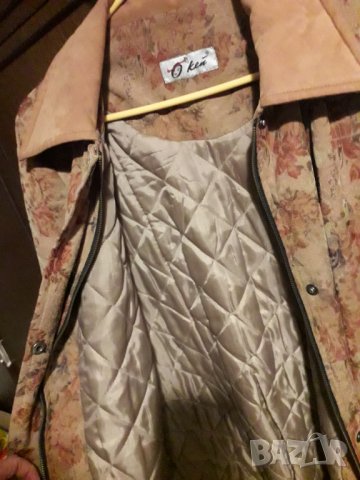 Дамско подплатено палтенце цветно , снимка 3 - Палта, манта - 31525972