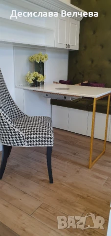 Маса за маникюр+ прахоуловител 