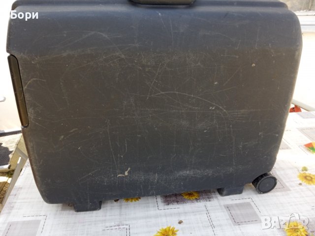 Samsonite пластмасов куфар, снимка 7 - Куфари - 40062078