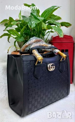 Маркови дамски чанти , снимка 2 - Чанти - 39634217