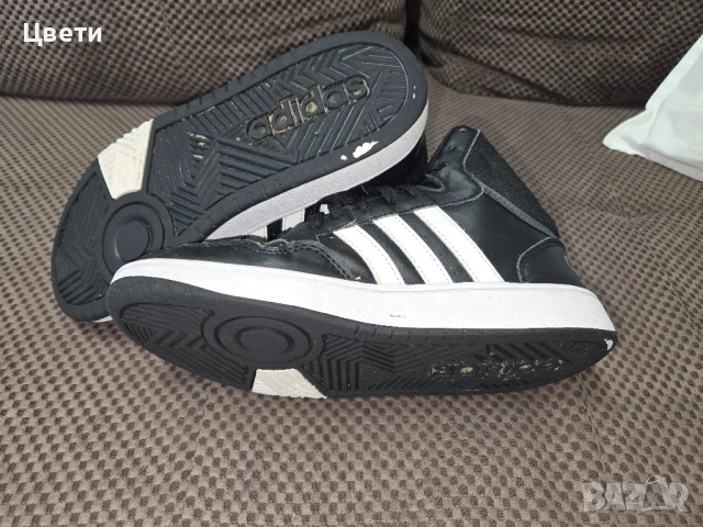 Маратонки високи АДИДАС 38-39 номер, снимка 5 - Детски маратонки - 52451524