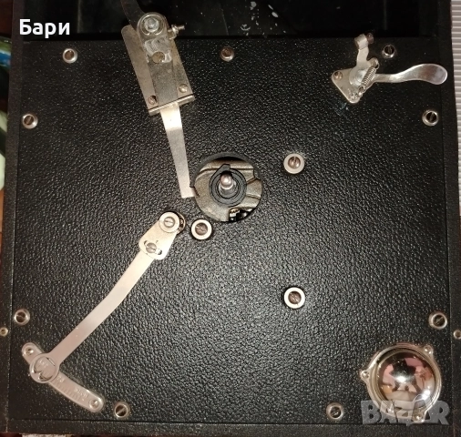 Грамофон Columbia 201 от 20-те години на ХХвек, снимка 8 - Грамофони - 52557679
