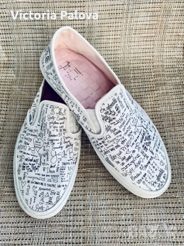 Скъпи маркови гуменки(slip-on) VANS, снимка 6 - Дамски ежедневни обувки - 37735810