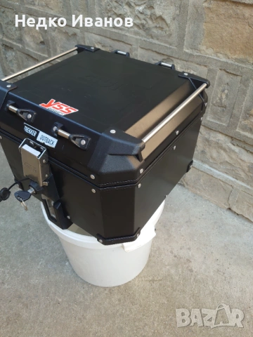 Куфар за мотор Givi, снимка 2 - Аксесоари и консумативи - 54074473