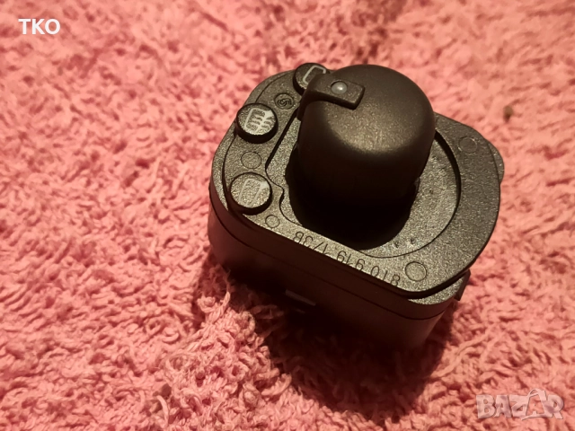 Копче - ключ за управление на ел. стъкла на AUDI A1(8X) A4(B7), снимка 3 - Части - 52976062